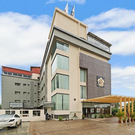 Hotel Gsr Tumkur Exteriör bild