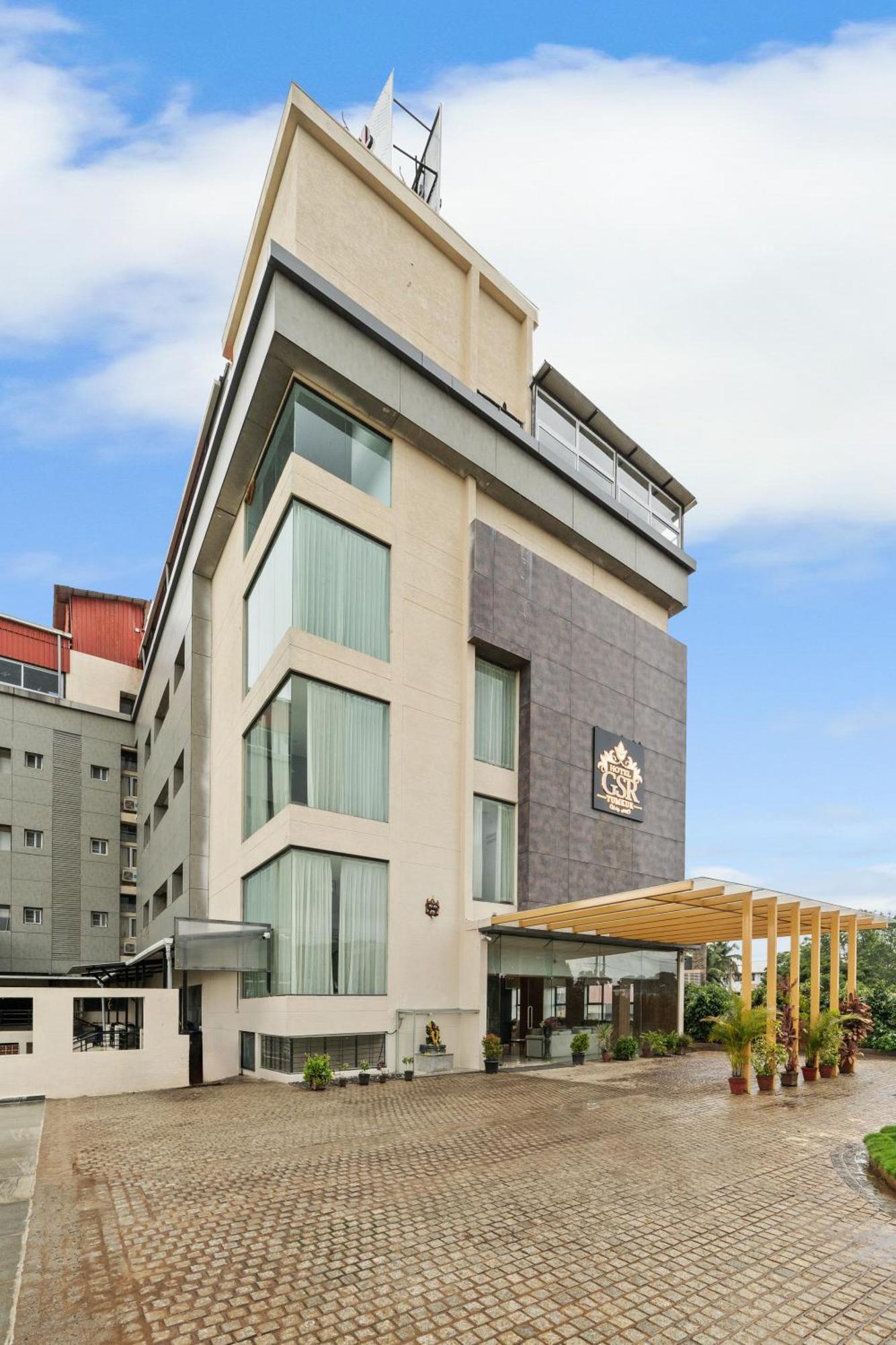 Hotel Gsr Tumkur Exteriör bild